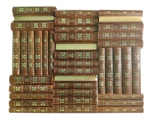 Библиотека всемирной литературы в 40 томах. Книги в коллекционных кожаных переплетах ручной работы в стиле 19 века с тремя видами тиснения и золочёными обрезами